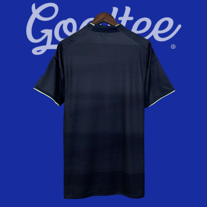 Camiseta Real Madrid 25/26 (Modelo Aficionado)